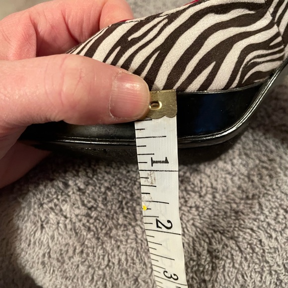 Heels - Picture 8 of 14